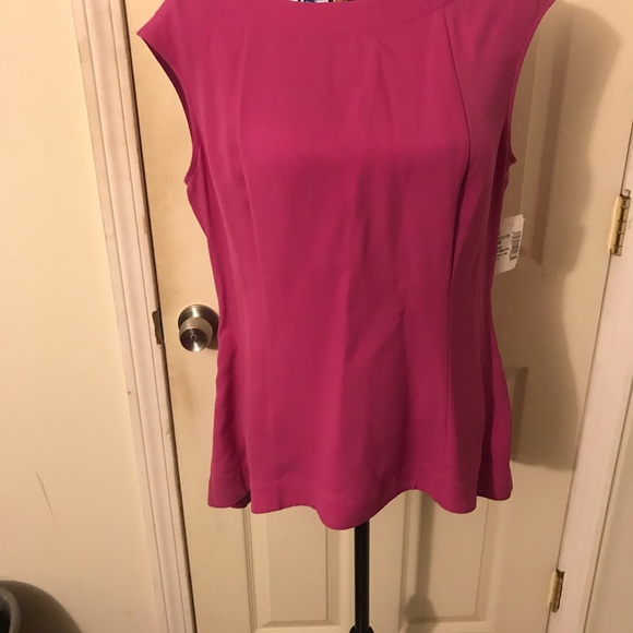 Top - Picture 3 of 6